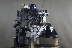 Engine  SAA6D114E-1